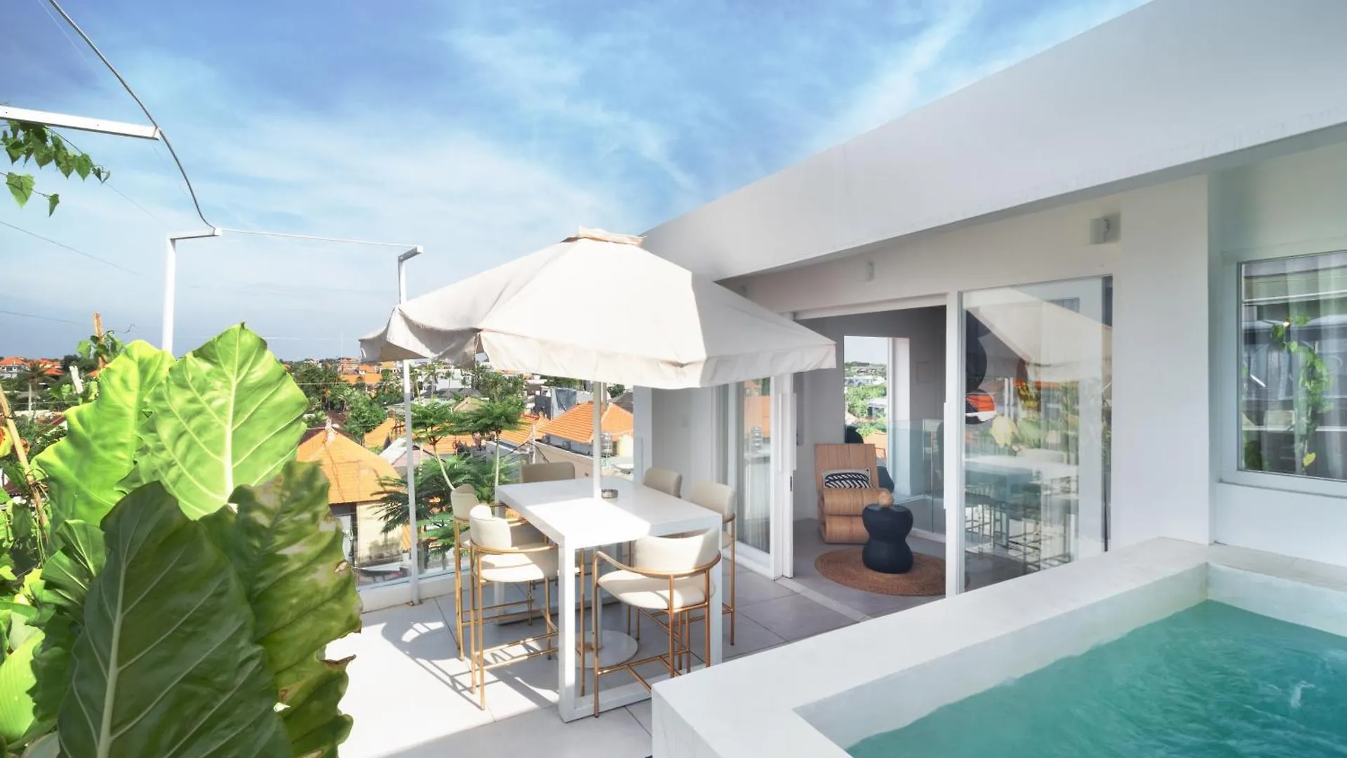 The Cruise Managed By Cpm Bali Apartment Canggu  Canggu (Bali)