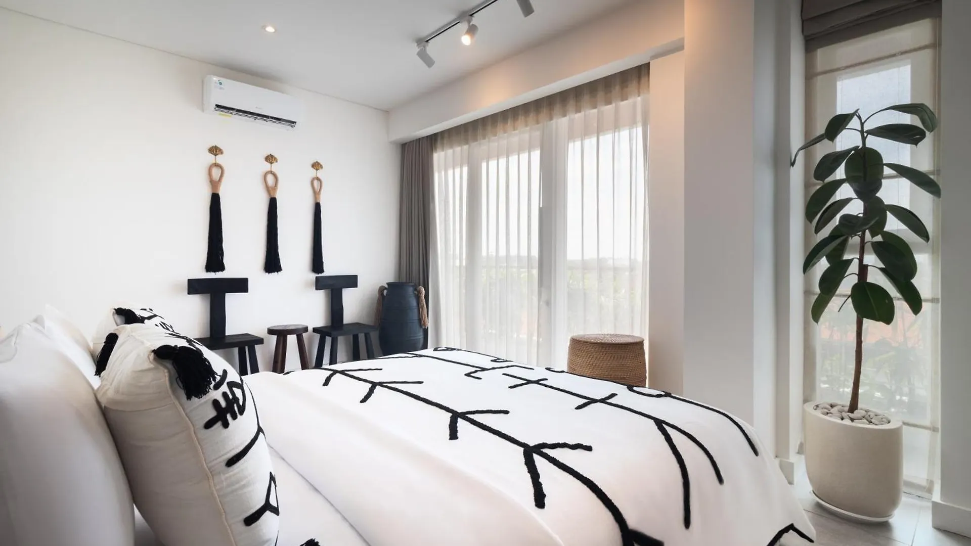 The Cruise Managed By Cpm Bali Apartment Canggu  0*, Canggu (Bali) Indonesia